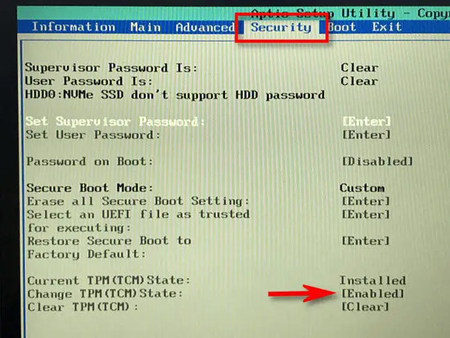 No menu "Segurança" do seu UEFI, procure por "TPM" e "Ativado".