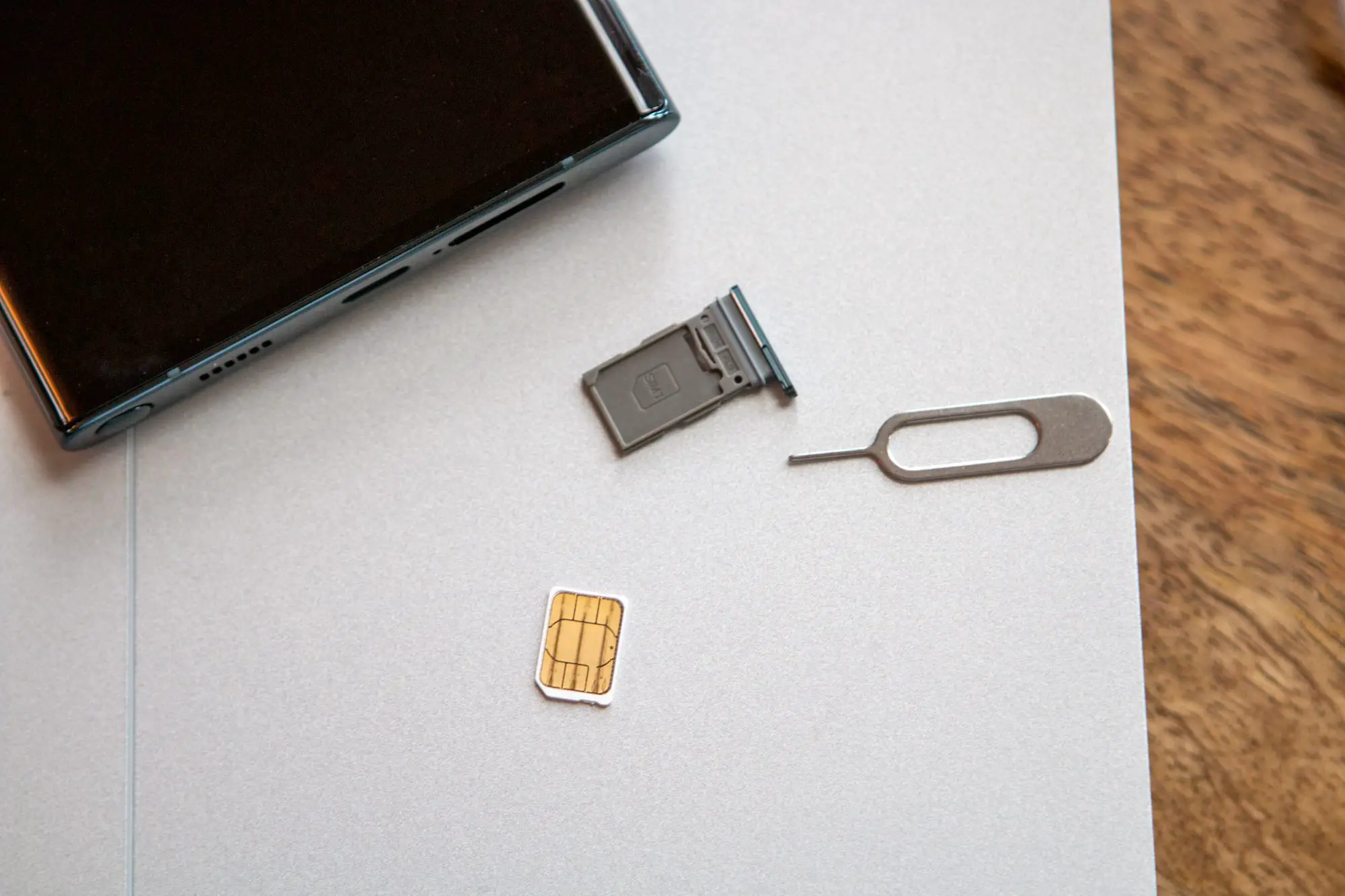 Insert and Remove the Samsung Galaxy S22 SIM Card - 2
