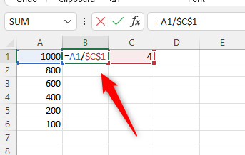 A fórmula que permite dividir números em uma coluna.