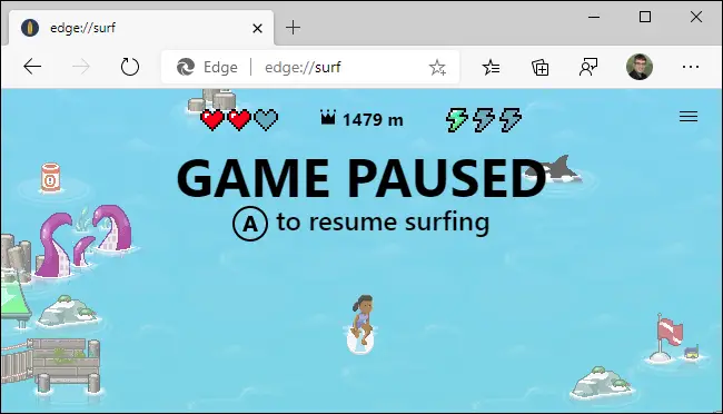 Using an Xbox controller in Microsoft Edge's surfing game.